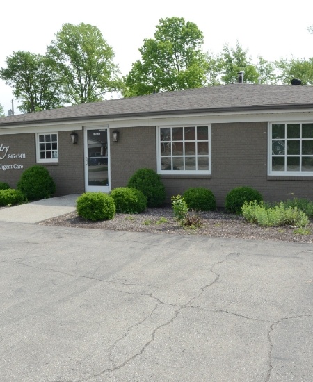 Outside view of Indianapolis Indiana dental office